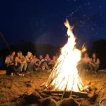 desert-group-bonfire