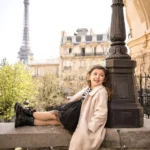 kids-photography-Eiffel tower